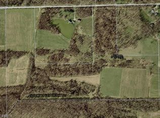 4933 Hoffman Rd, Rock Creek, OH 44084