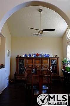 5th image of 10674 Beaver Ave