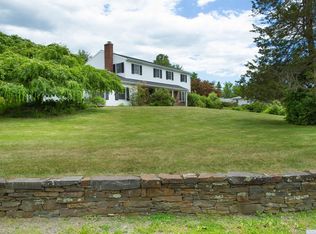 110 Pleasantview Pl, Hudson, NY 12534