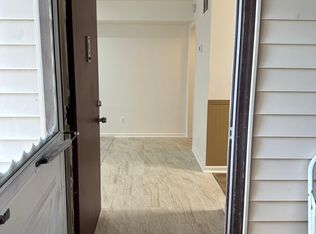 H5 Avon Dr, East Windsor, NJ 08520