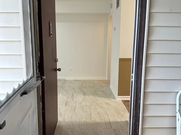H5 Avon Dr, East Windsor, NJ 08520