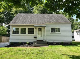 1088 Breckenridge St, Akron, OH 44314