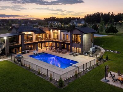 3890 Maxon DRIVE, Slinger, WI, 53086
