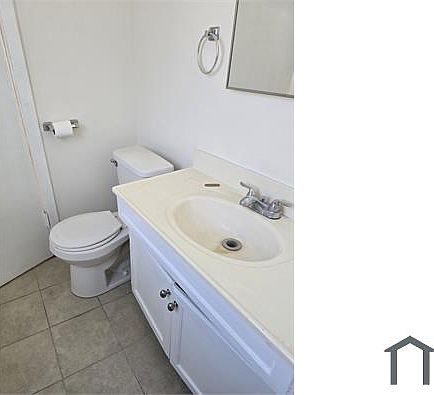 4th image of 1267 N Berendo St #1267