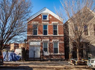 2058 W Coulter St #1, Chicago, IL 60608