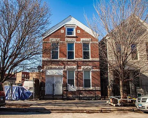 2058 W Coulter St #1 Photo 1
