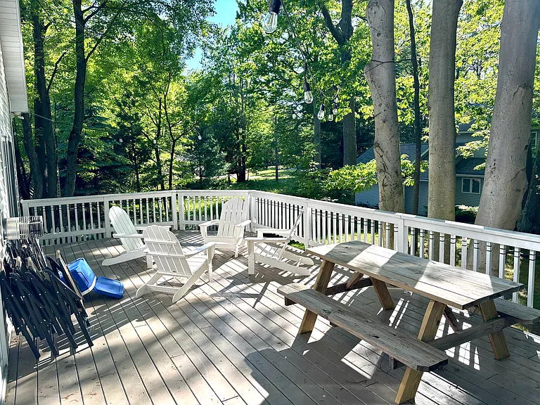 4707 N Ridge Rd — Photo 4