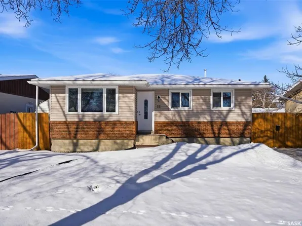 22 Sibbald CRESCENT, Regina, SK S4T 7L7