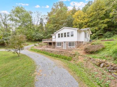 1819 Simmons Gap Rd, Dyke, VA, 22935