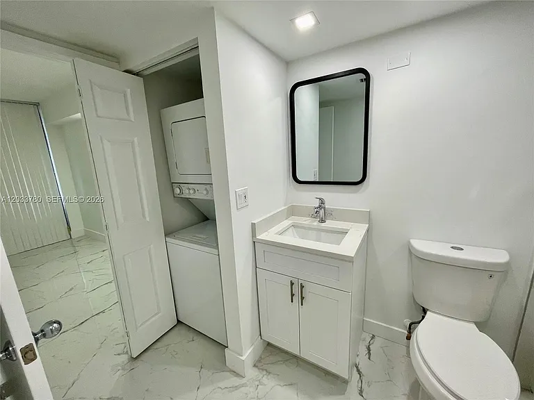3300 NE 192nd St #509 — Photo 15