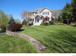 3 Applegate Way, Ossining, NY 10562