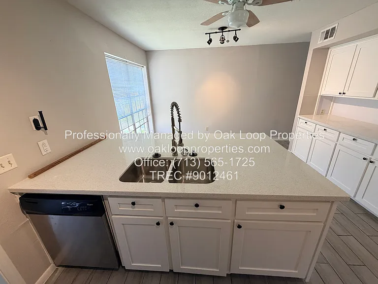 1607 Chestnut Ridge Rd — Photo 8