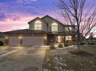 462 Gipp Dr, Manteno, IL 60950
