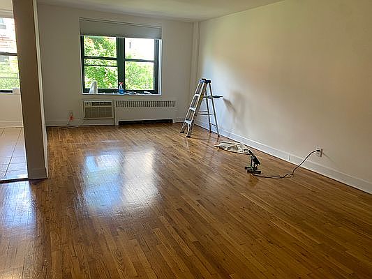 2nd image of 425 E 81st St #4D