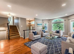 239 Simcoe St, Clearview, ON L0M 1S0