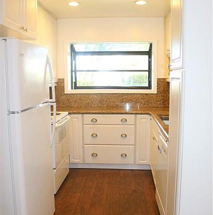 4th image of 364 S Miraleste Dr Unit 365