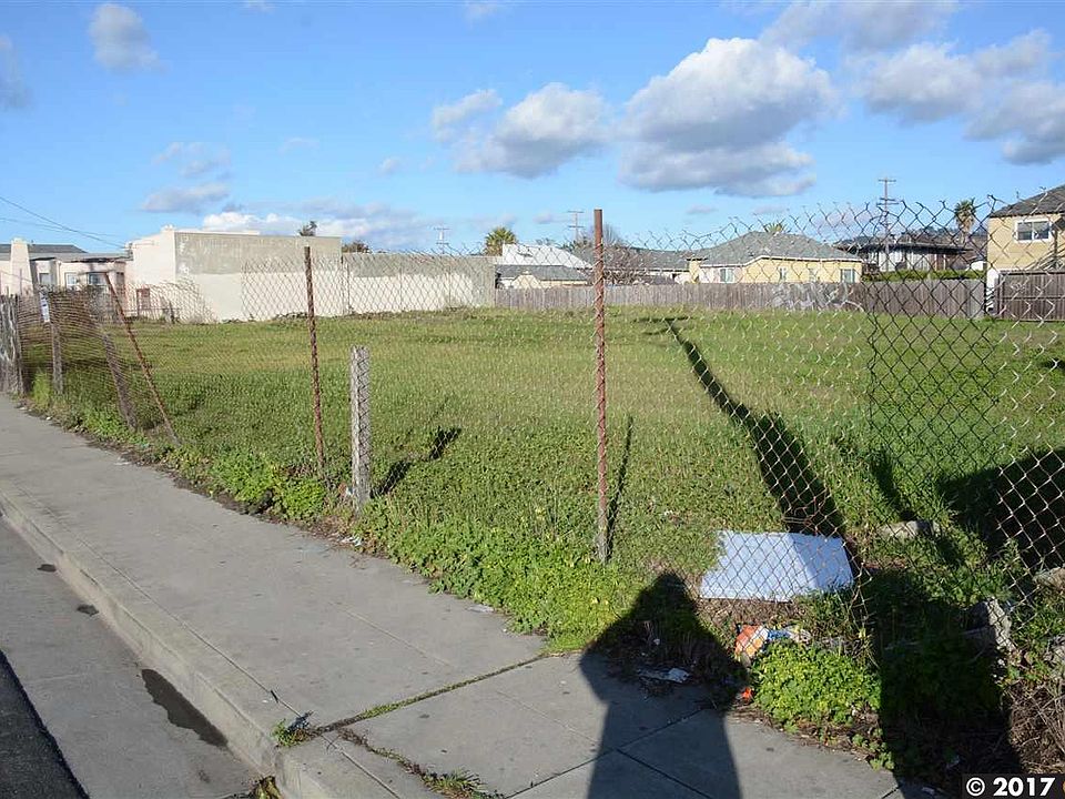 1st image of 412 S 37th St