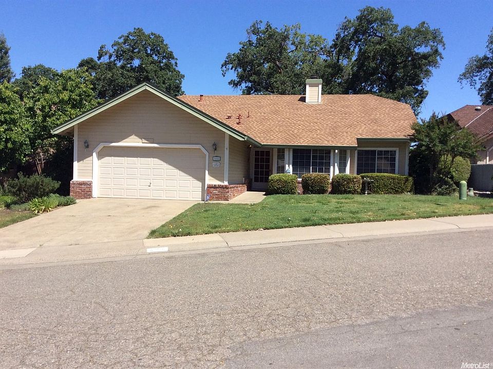 2nd image of 9055 Clarissa Dr