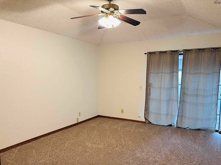 2937 McGaha Ave — Photo 6