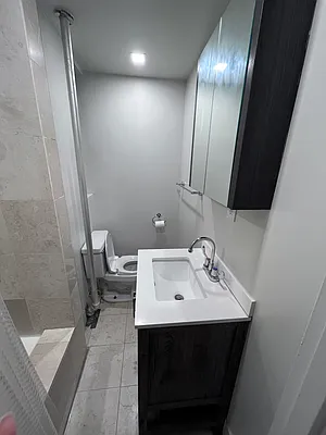 Rented by NorthStar REG LLC | media 11