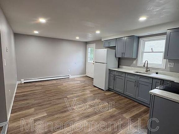 2nd image of 505 Howard Ave
