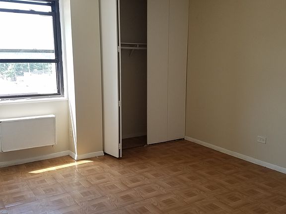 3rd image of 830 Magenta St APT 3D