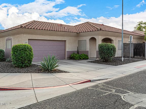 4th image of 2603 E HIDALGO Avenue