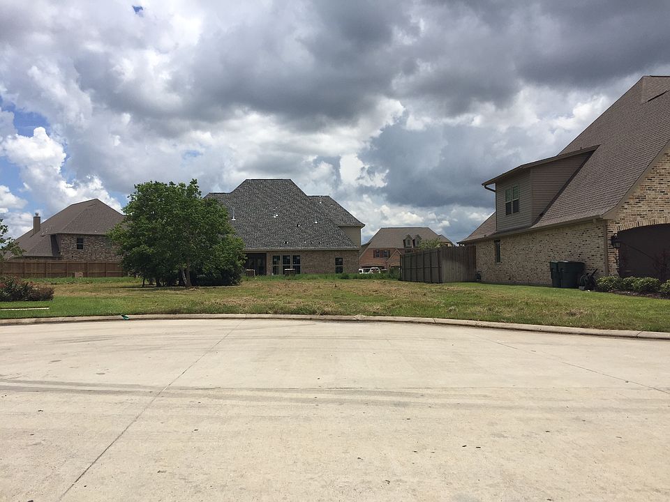 Neighborhood view