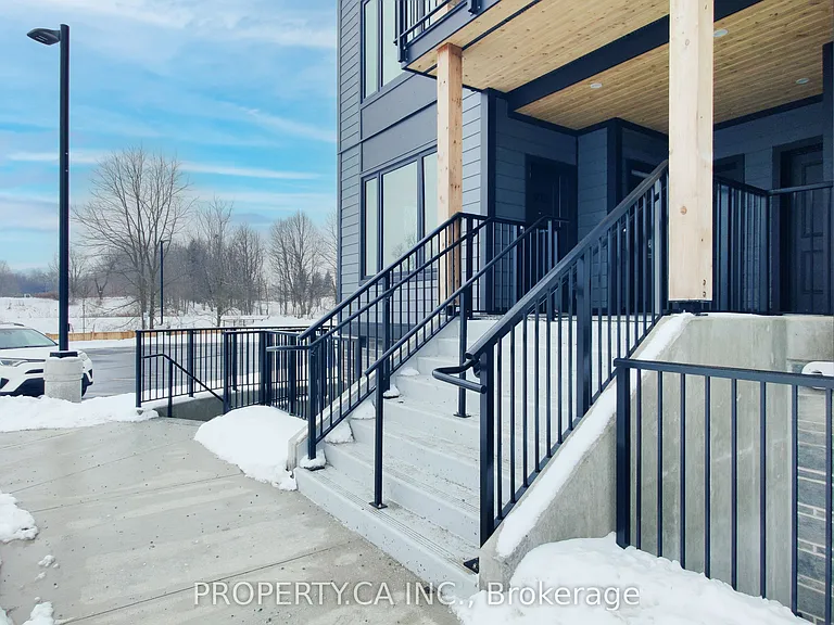 708 Woolwich St #303 — Photo 3