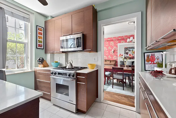 Sold by Brooklyn Heights Real Estate Inc | media 7