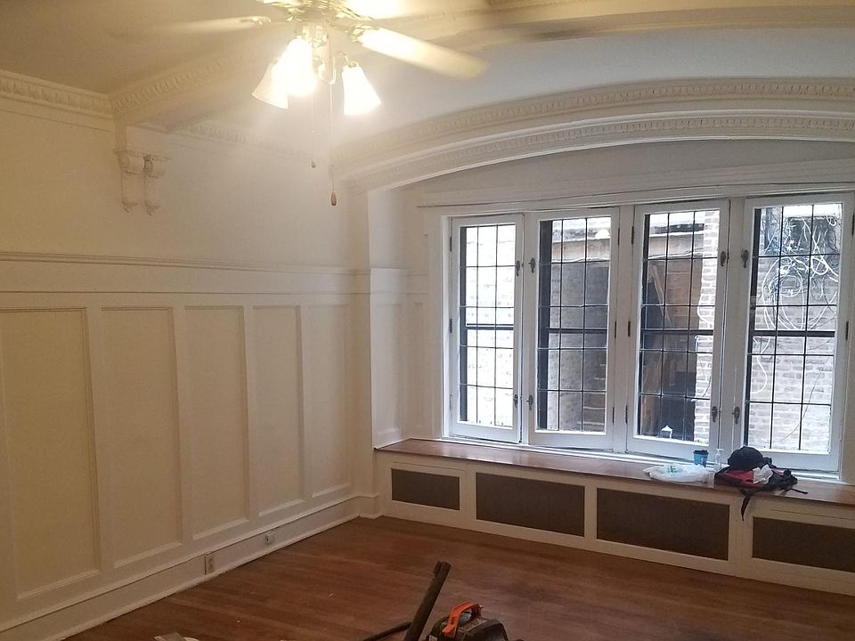 Built-in Window Seat