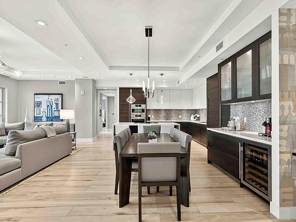 5th image of 155 E Boca Raton Road #611