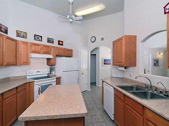 5th image of 5084 Galina Dr