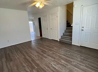 1009 Walnut Dr, Farmington, NM 87401
