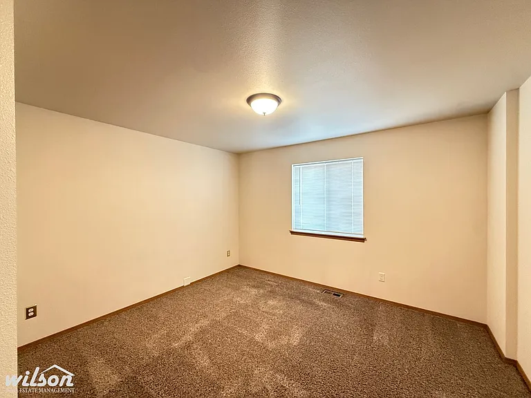 810 Fremont St — Photo 16
