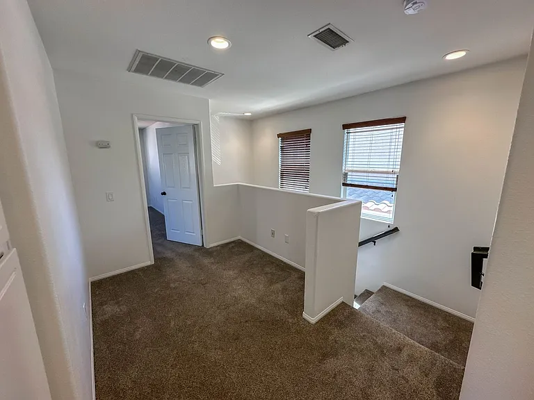 24623 Montevista Cir — Photo 8