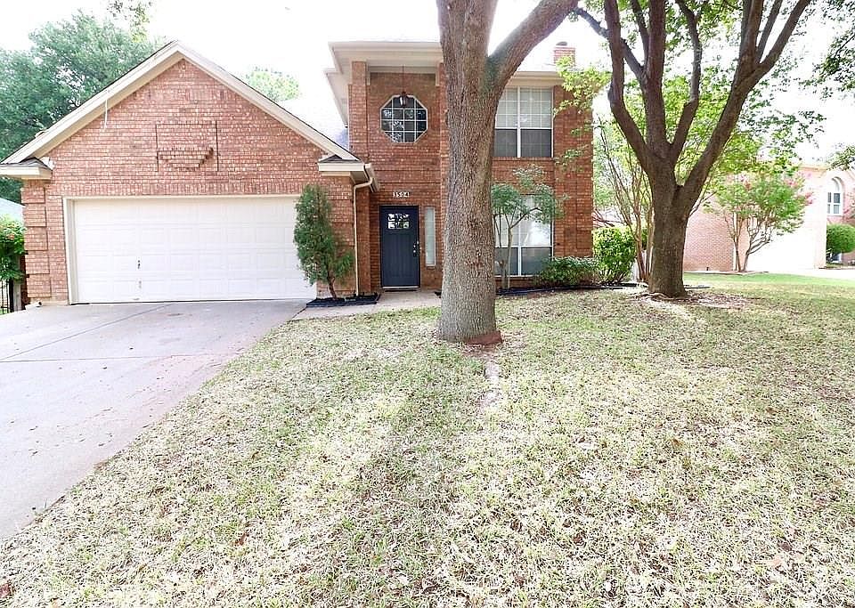 1st image of 3504 Pembroke Pl