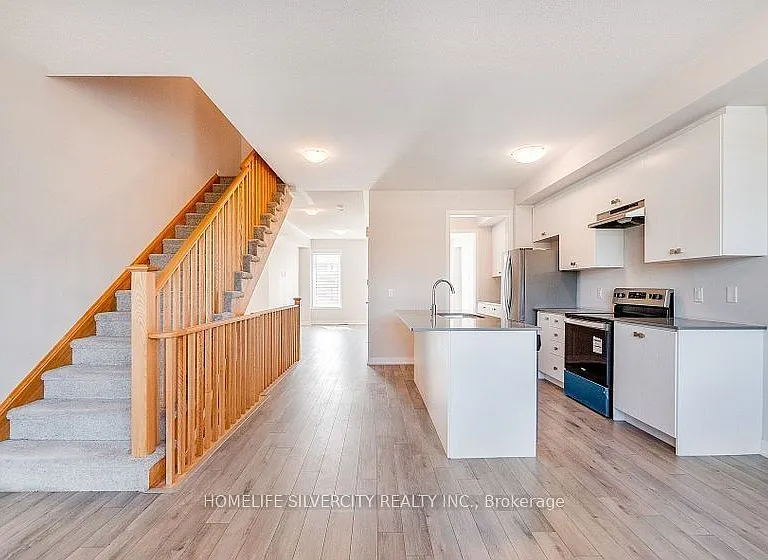 585 Colborne St E #104 — Photo 2