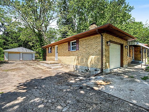 5th image of 4887 Glencross Dr