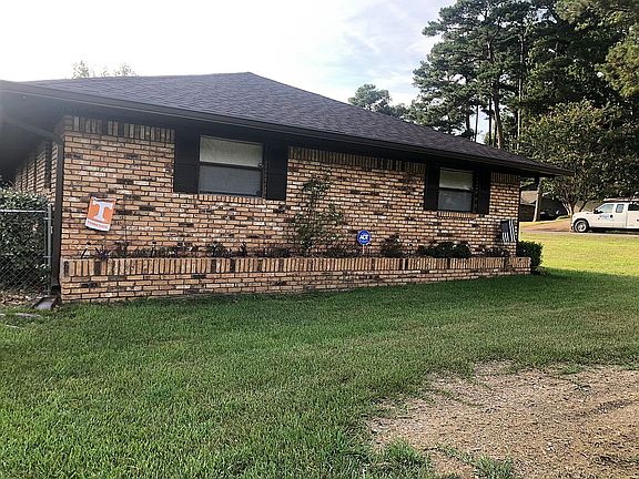 5th image of 3101 Deerfield Dr