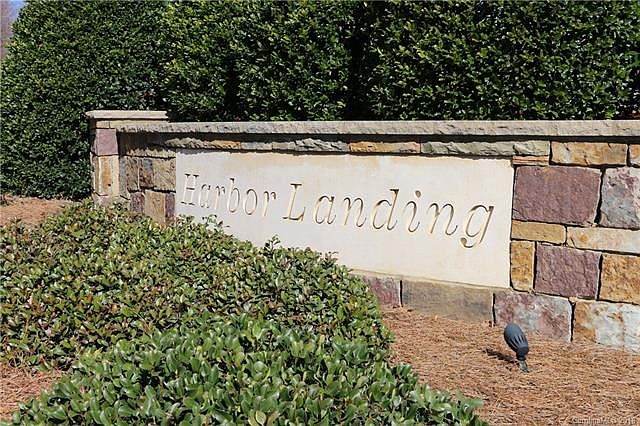 1st image of 226 Harbor Landing Dr