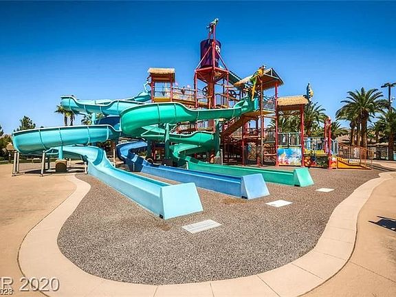 4th image of 71 Sunset Bay St