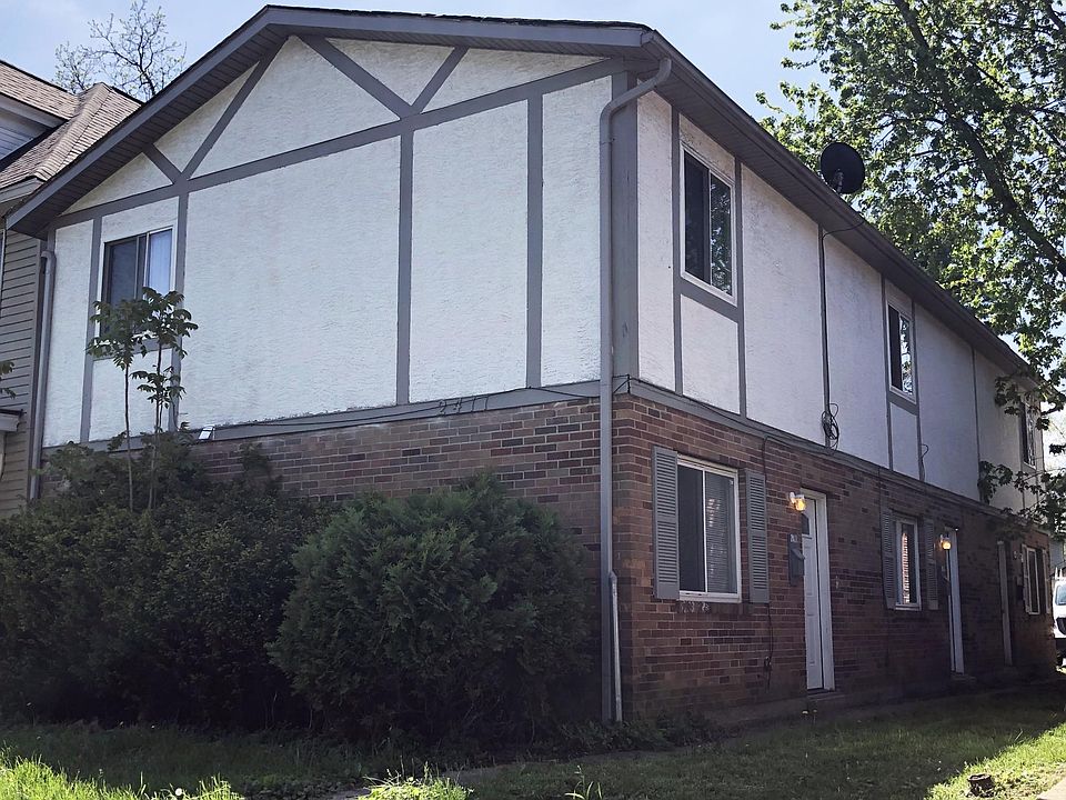1st image of 2413 Glenmawr Ave