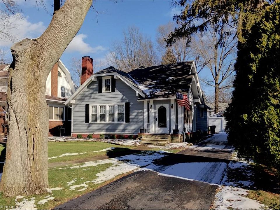 1st image of 91 Melbourne Ave