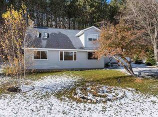 3225 Fall Park Rd, Boyne City, MI 49712