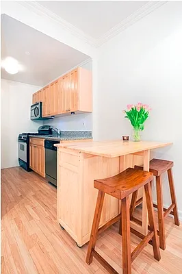 Sold by Level Group | media 19