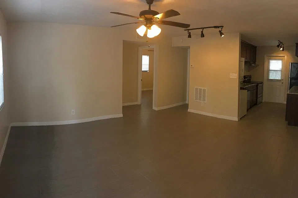 Living room - 2