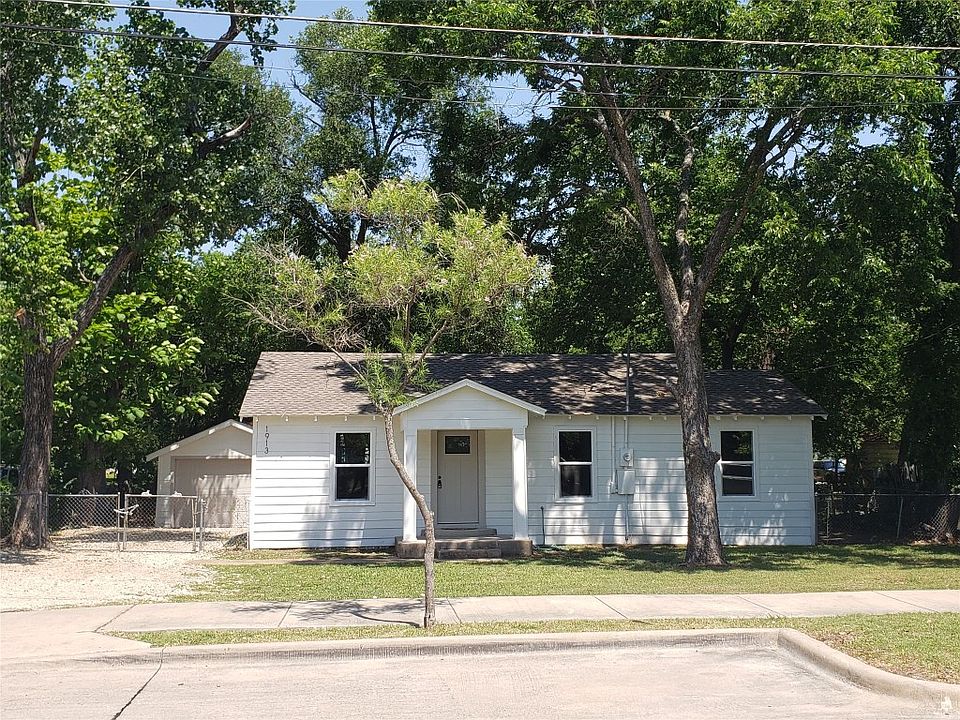 1st image of 1913 Hillview St