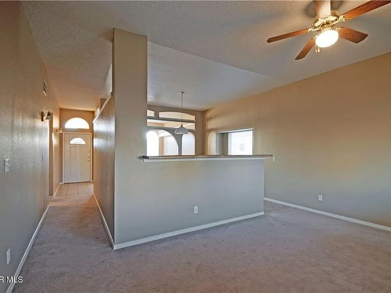 304 Jim Hofher Pl — Photo 8