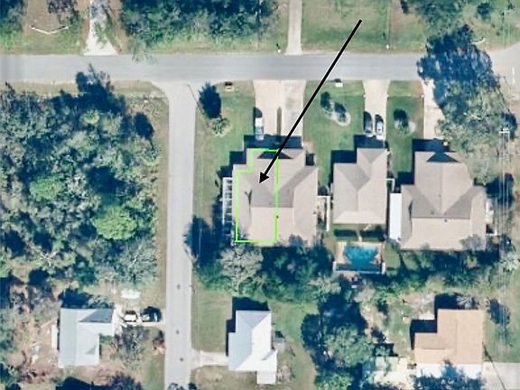 3rd image of 4009 Golfview Rd